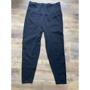 PINK‎ Active Seamless Crop Legging size Large